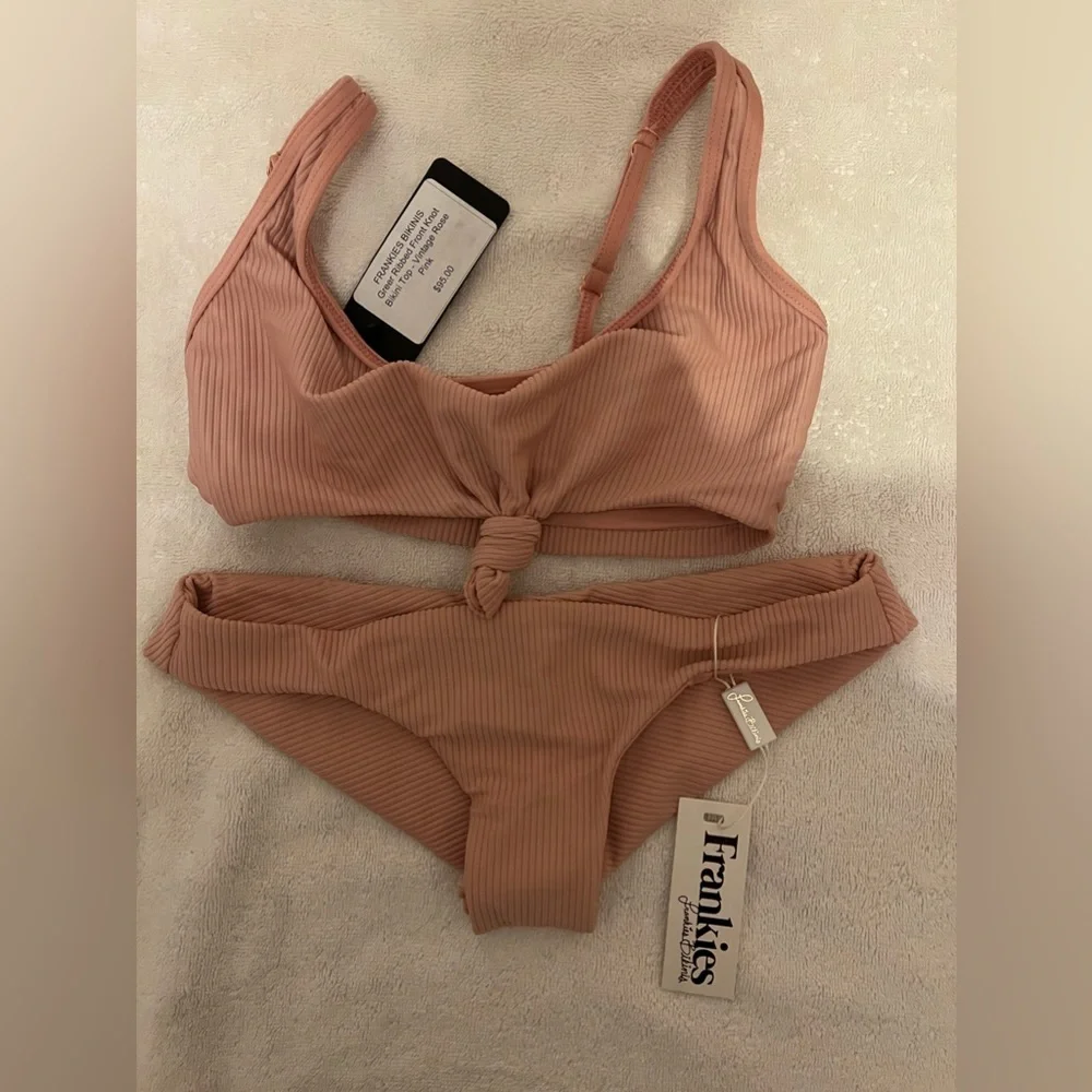 Frankie’s bikini